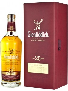 Glenfiddich Single Malt Scotch Whisky Aged 25 Years Rare Oak 700ML
